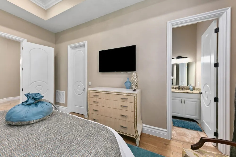 Rvh_364r Legends Luxe 5 Bedroom Home