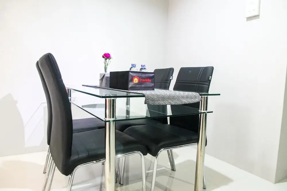 Exclusive 2BR Lexington Apartment near Pondok Indah