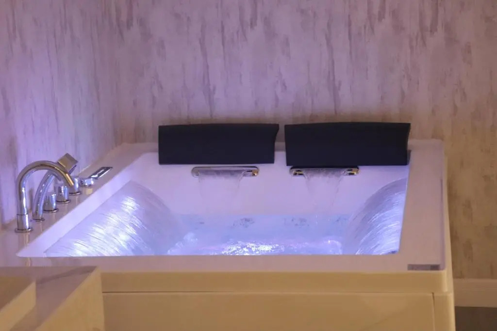 Thwary Hotel Suites
