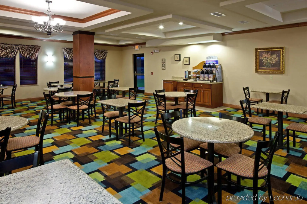 Holiday Inn Express Hotel & Suites Anderson by IHG