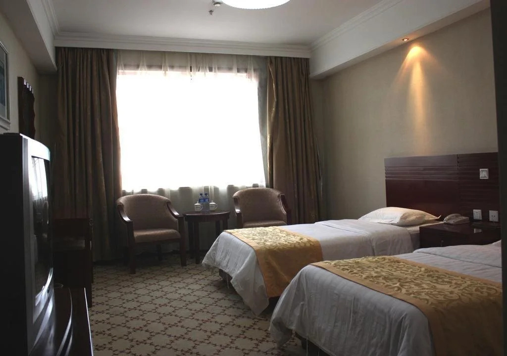 Xiushan International Business Hotel