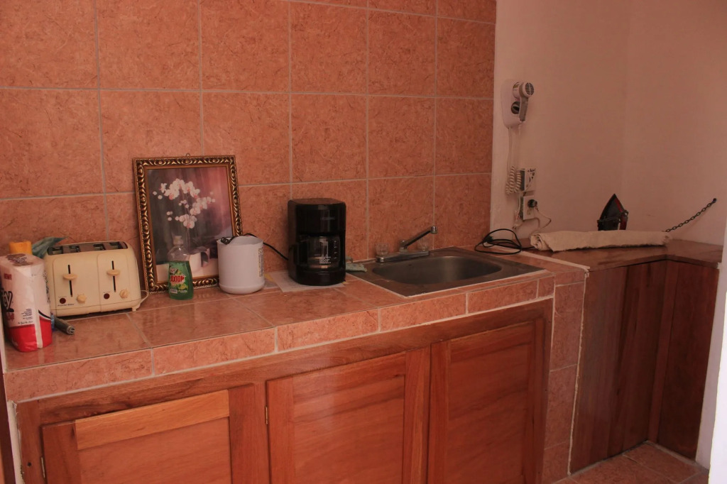 Bachelor Inn Hotel