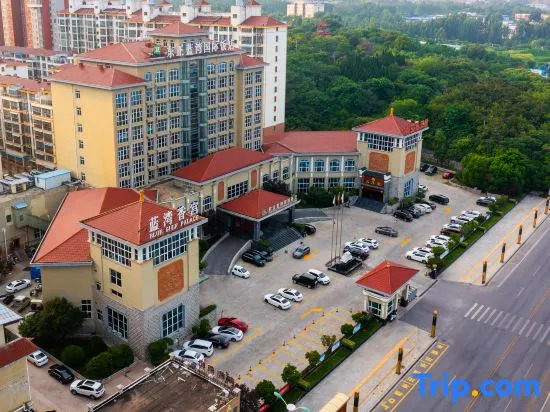 Dongzheng Lanwan International Hotel