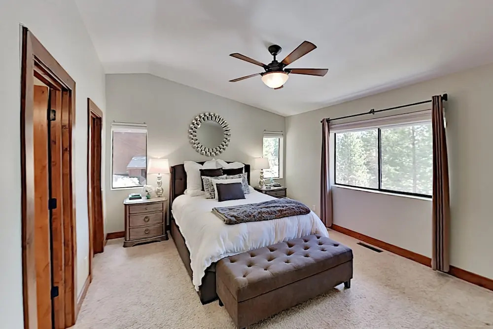 All-Suite Incline Village Home W/ Lake-View Deck Home