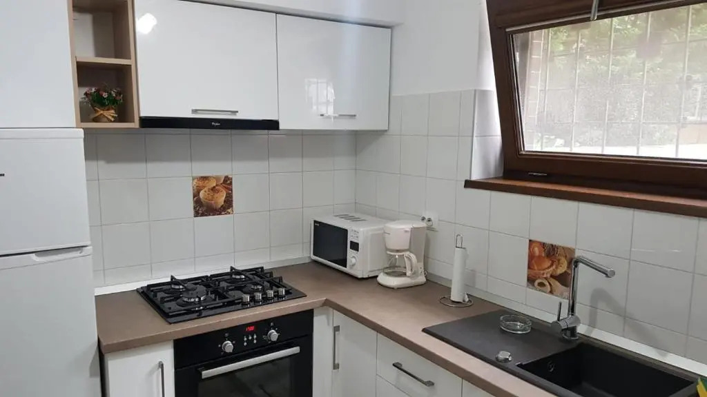 Tina Apartament 2