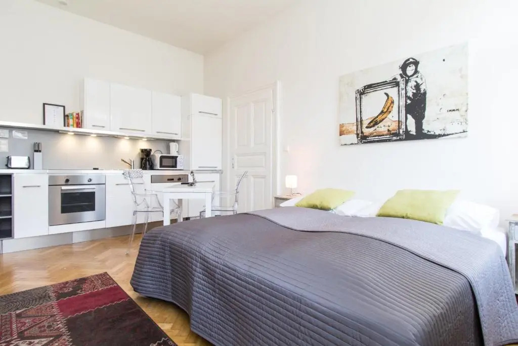 Design Apartments I contactless check-in