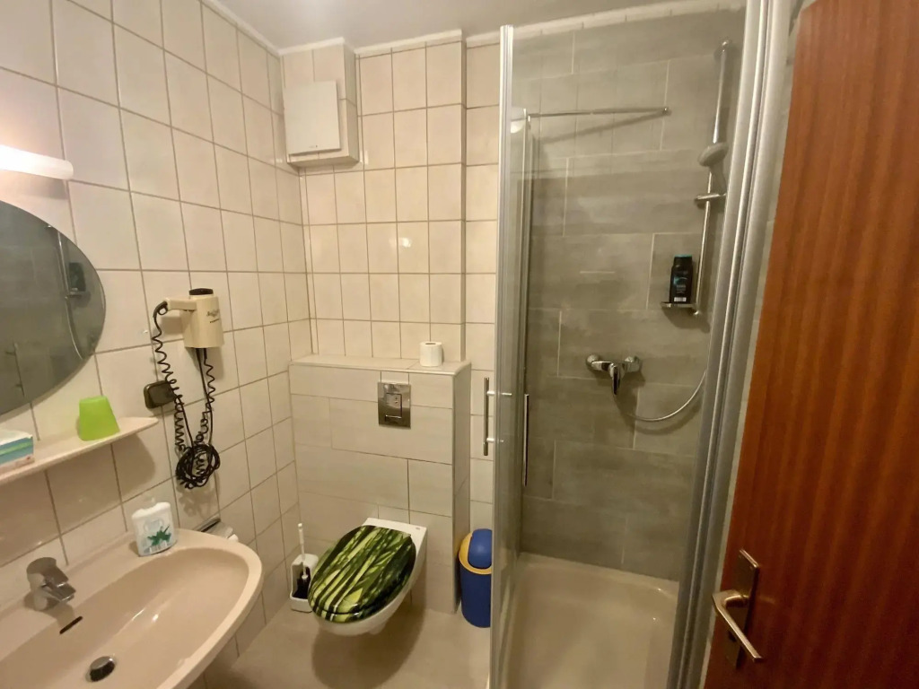 Hotel Attaché