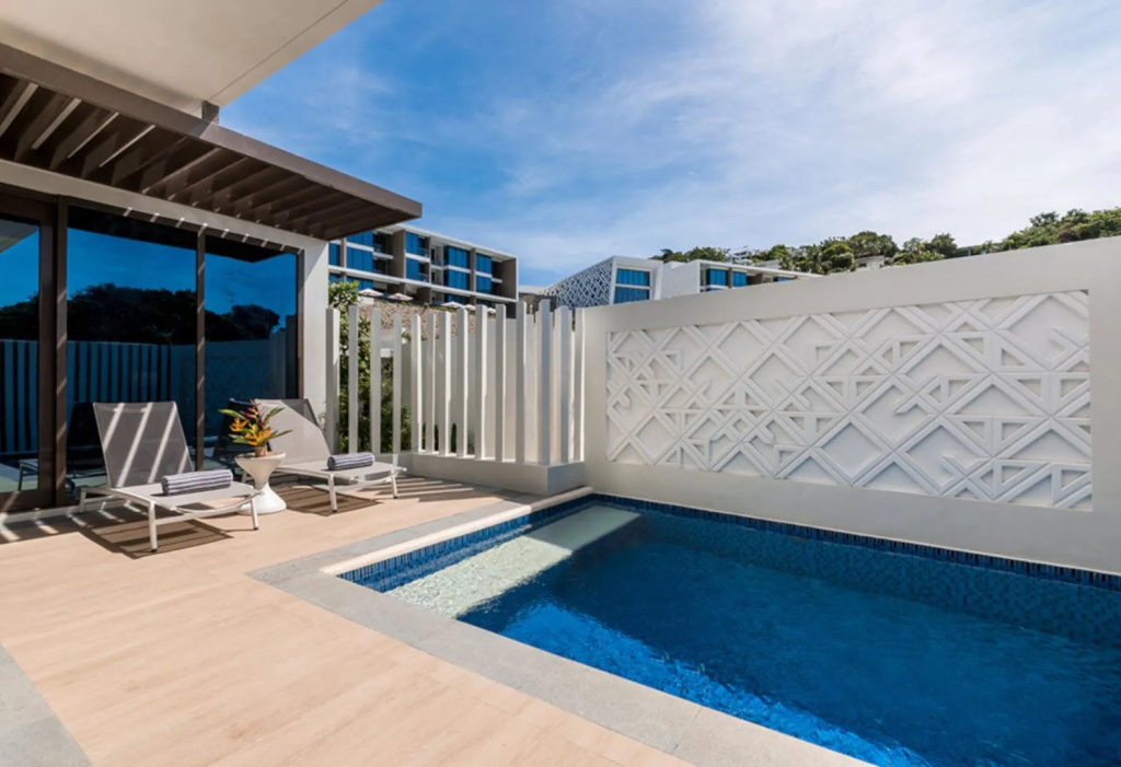 Crimson Resort and Spa Boracay