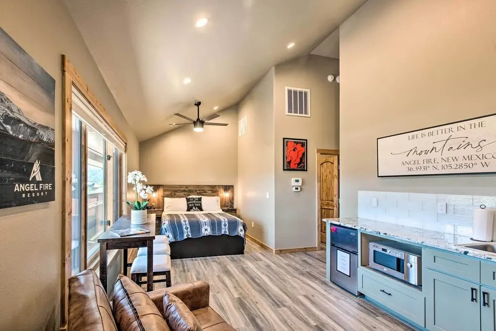 Dreamy Angel Fire Studio < 2 Mi to Ski Resort!