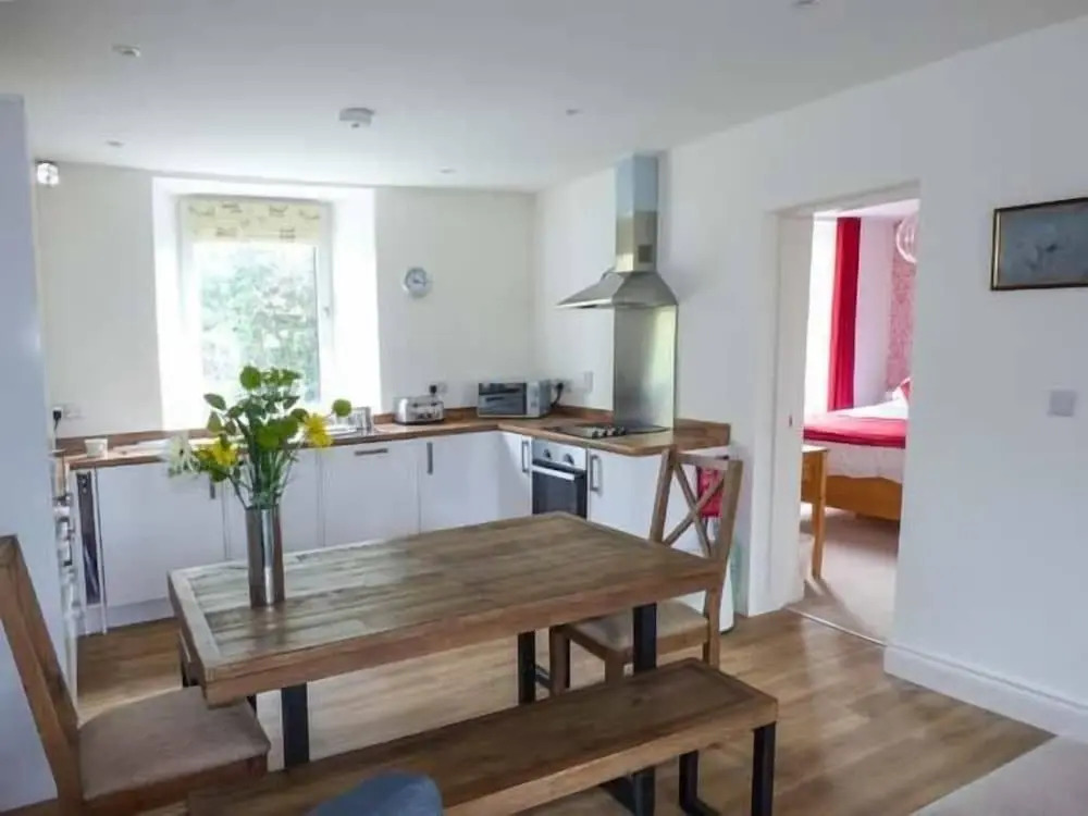 Crooklands House 3