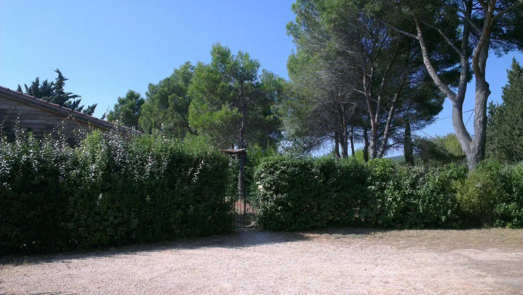 La Petite Maison Sous les Pins