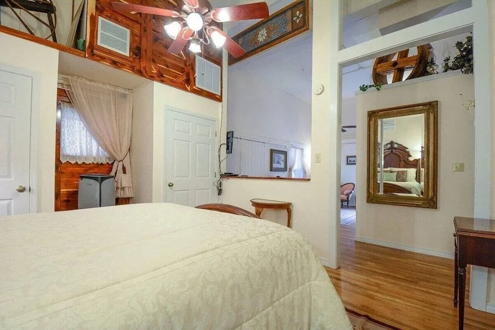The Brownstone Inn