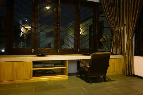 Calligraphy Homestay