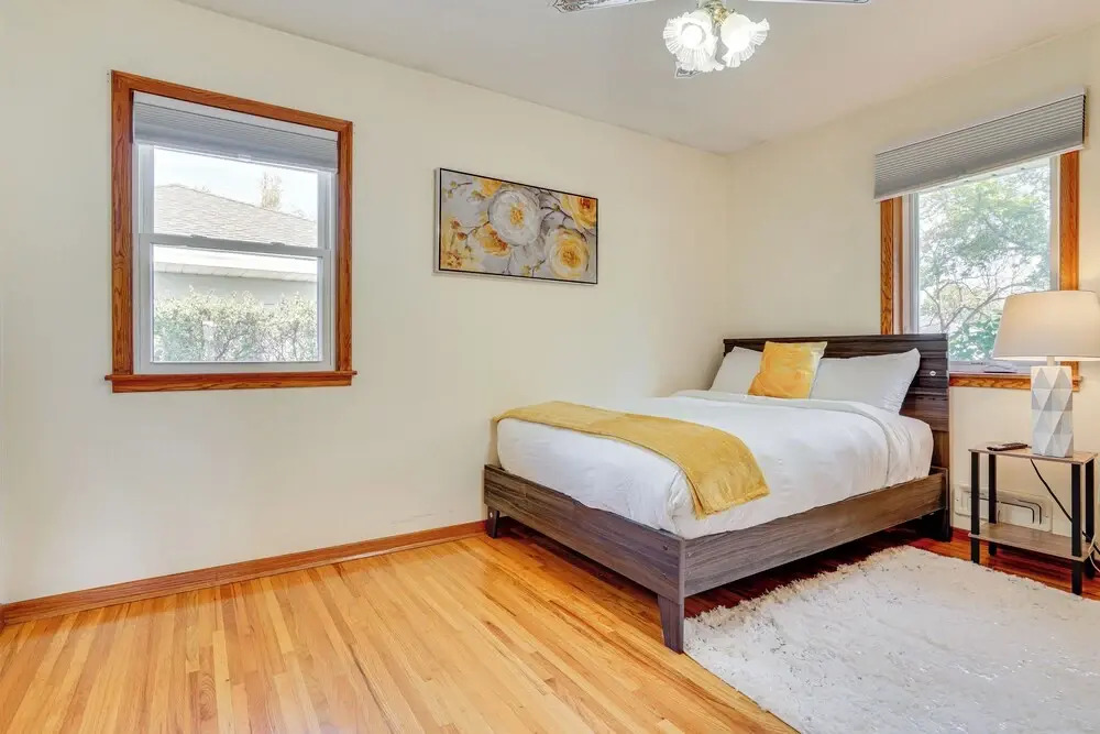 Spacious Cottage Grove Haven Near Downtown St Paul