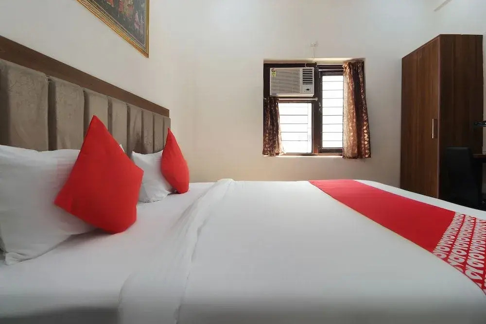 OYO 62646 Taj Classic