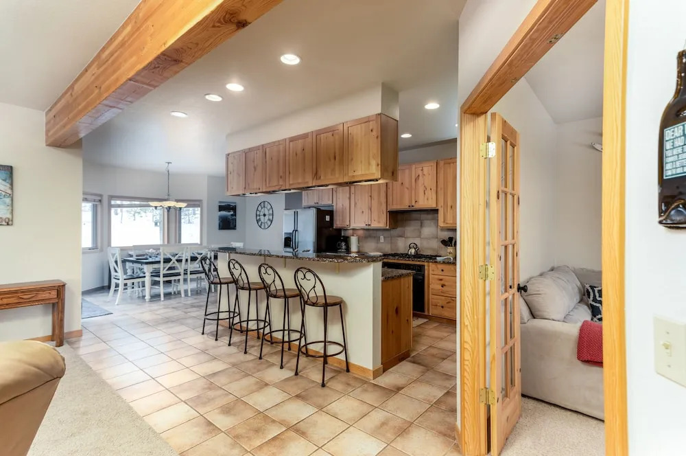 New Listing! Spacious W/ Private Hot Tub 6 Bedroom Home