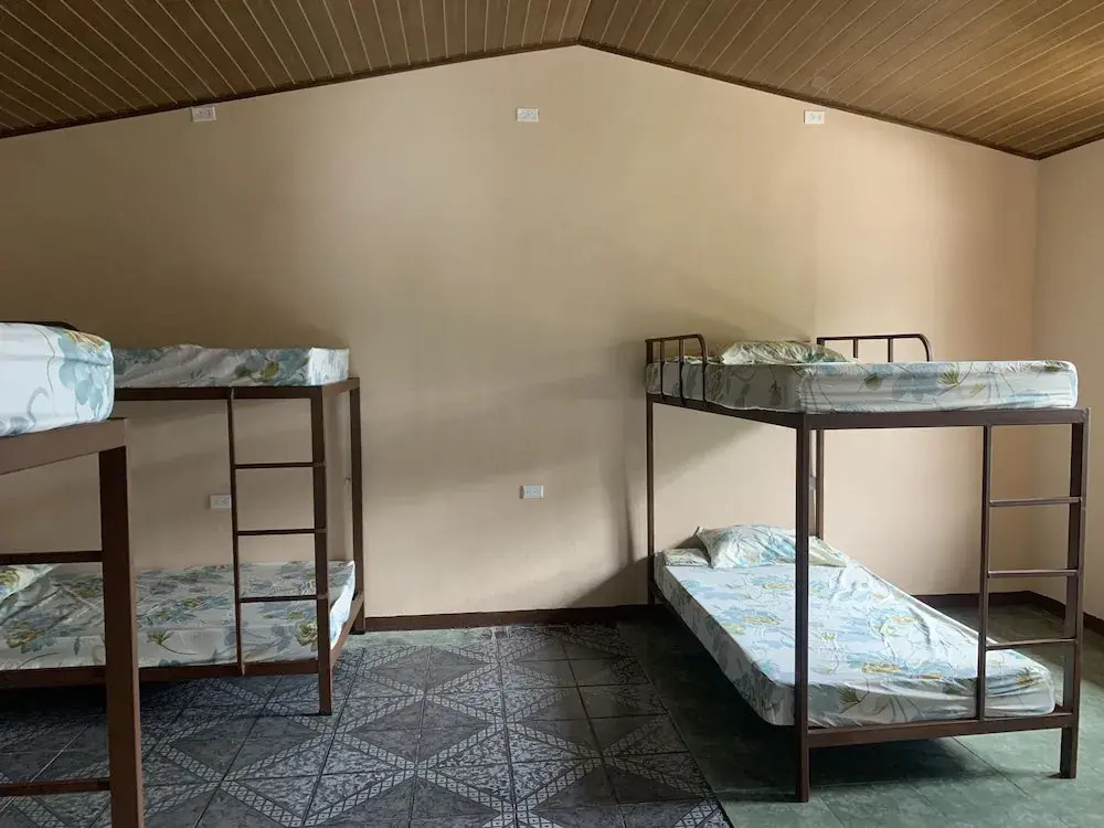 Arenal Family House