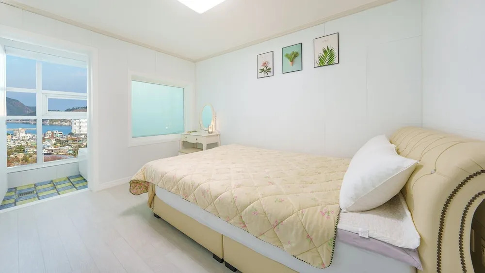 Geoje Forest-Morning Spa Pension