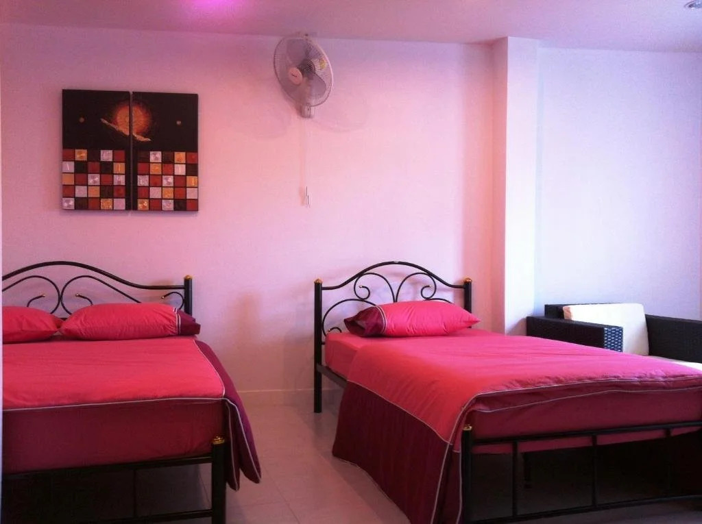 Khao Lak Guesthouse