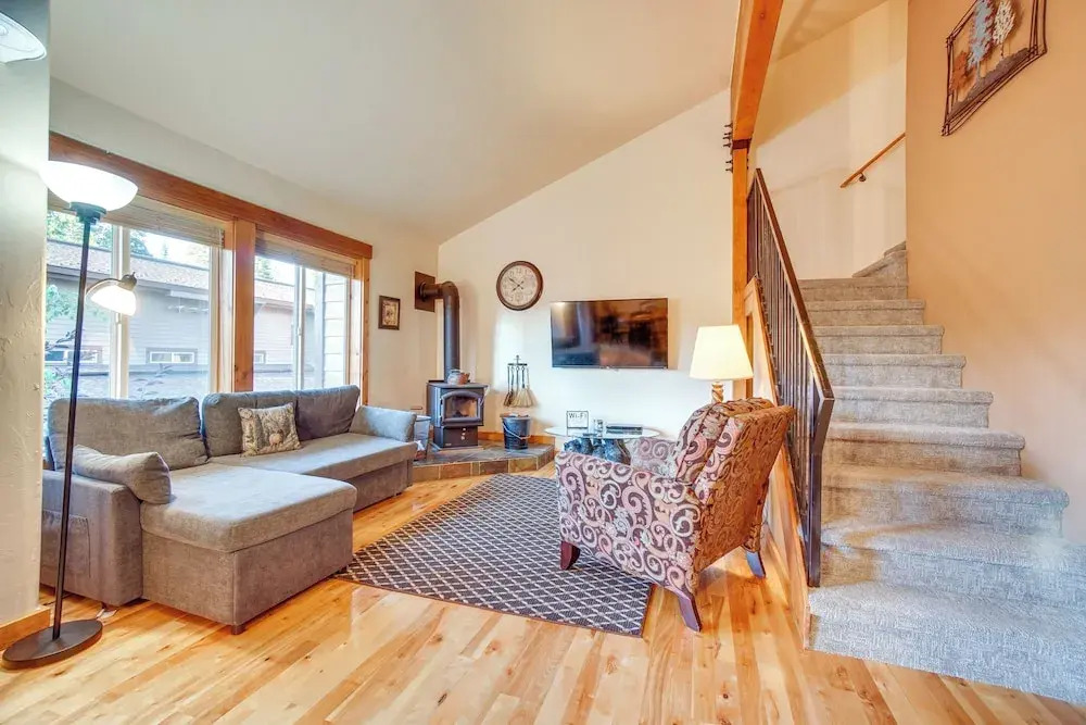 Mccall Vacation Rental ~ 1/2 Mi to Payette Lake!
