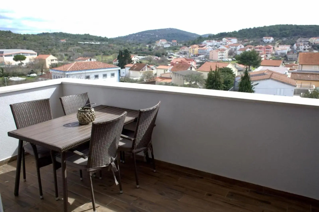 Olive place