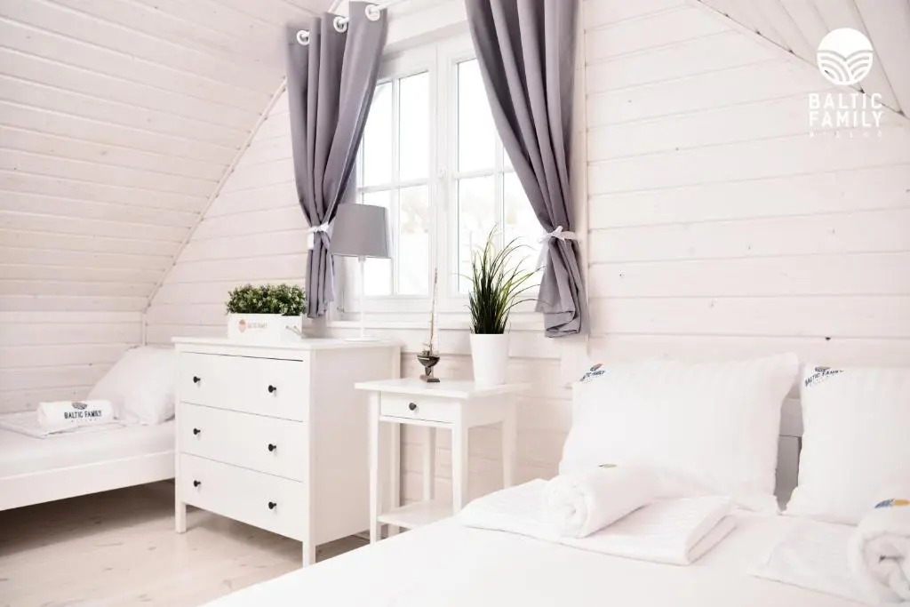 Domki BALTIC FAMILY basen kidsclub rowery