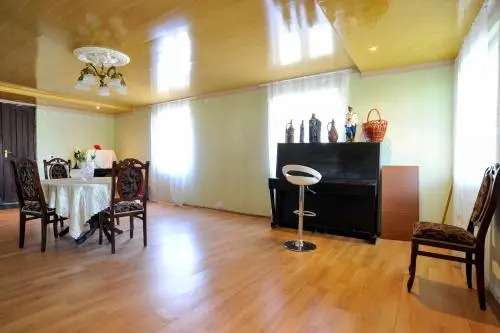 Mamanti House