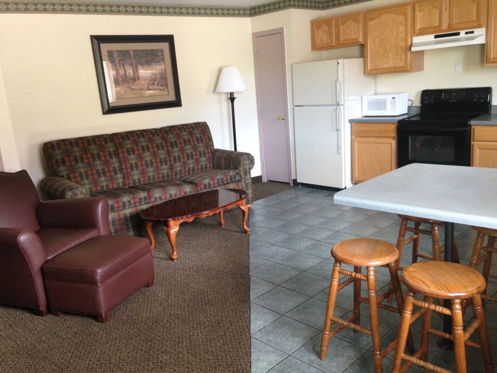 Silver Spruce Inn