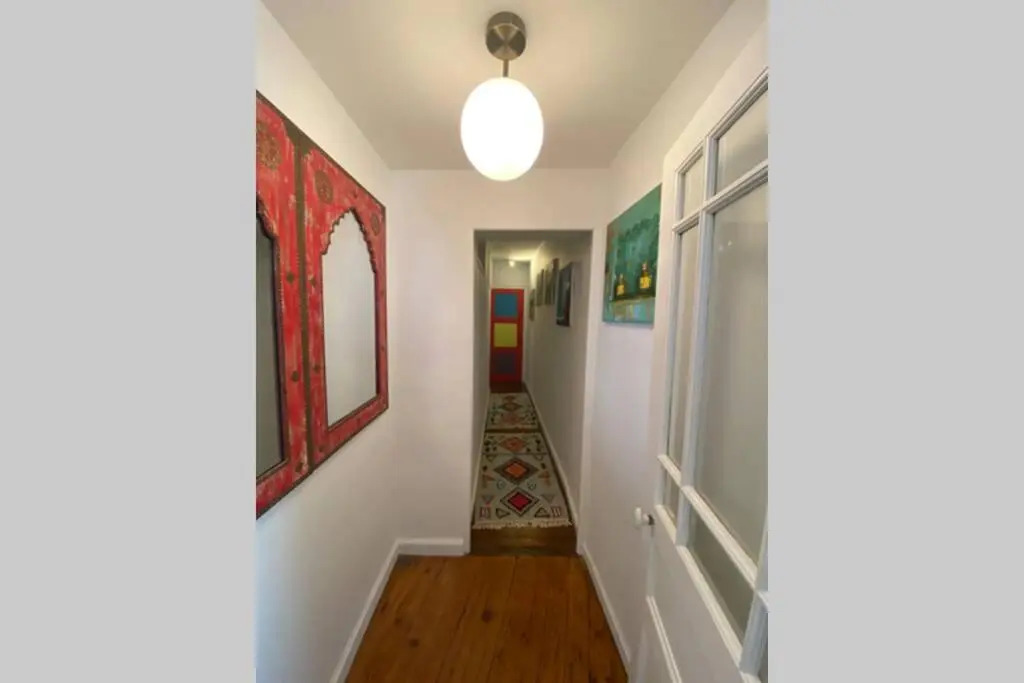 Très bel appartement, lumineux, idéalement situé.