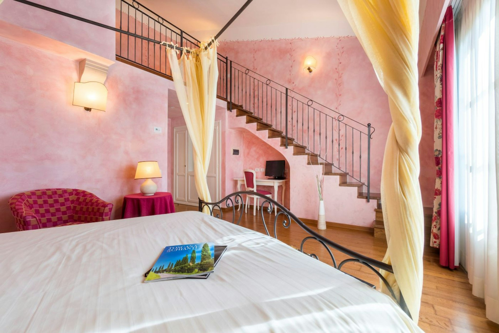 Отель Borgo di Cortefreda Relais
