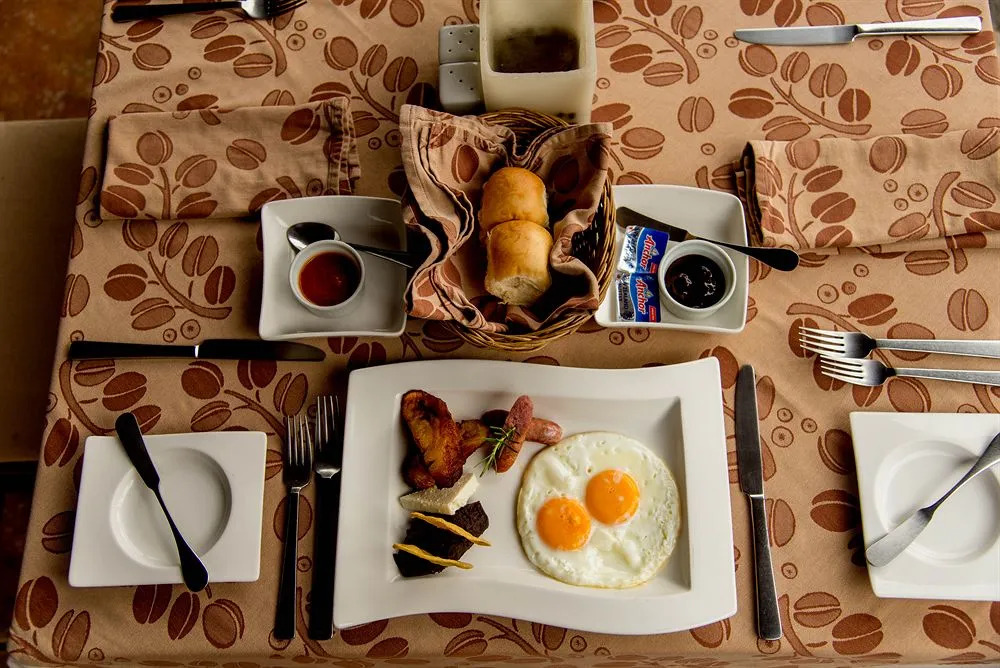 Finca Filadelfia, Coffee Resort and Tours