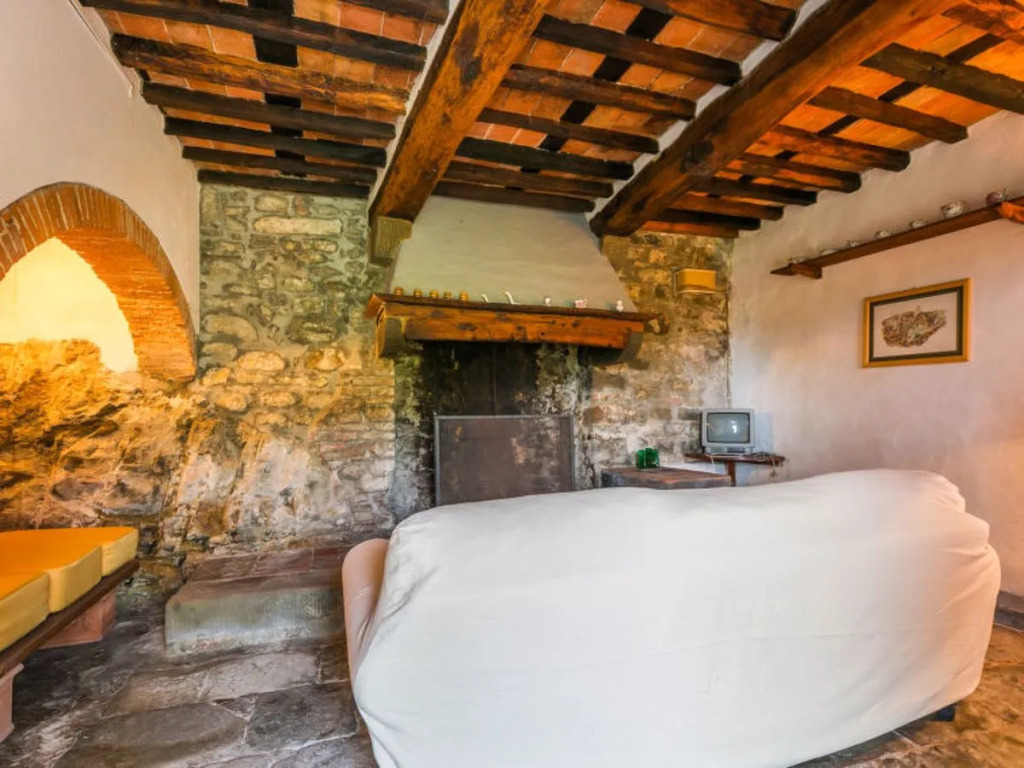 Podere Villa / Apt. Mezzo PCA100