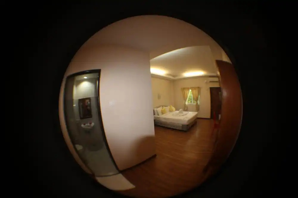 Law Ka Thit Sar Hotel - Hostel