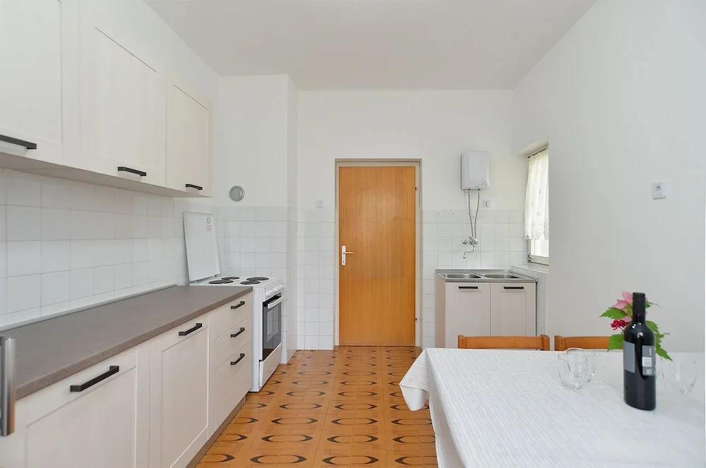 Apartments Fazana 407