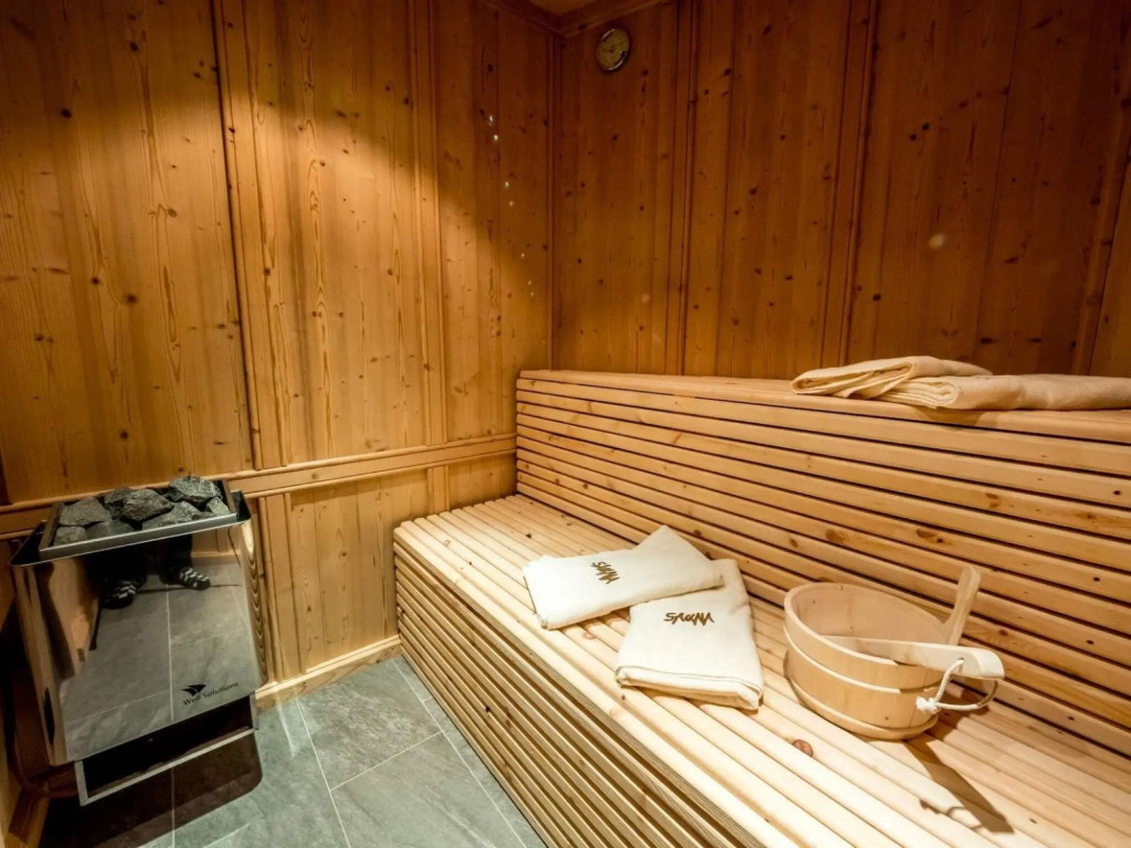 Mountain-view Apartment in Finkenberg With Sauna