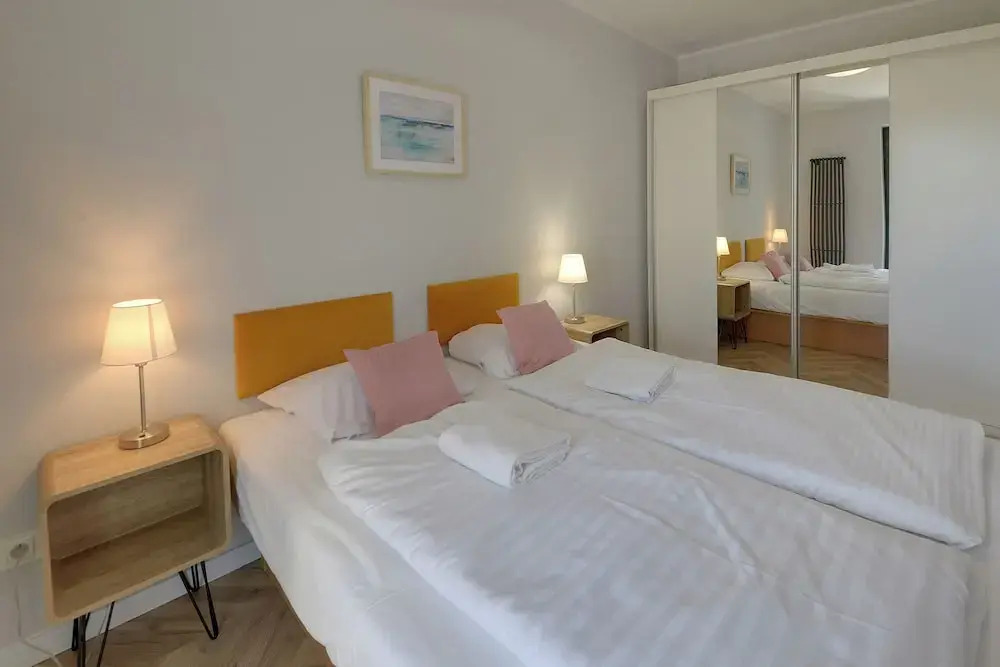 RentPlanet - Apartament Schroniskowa