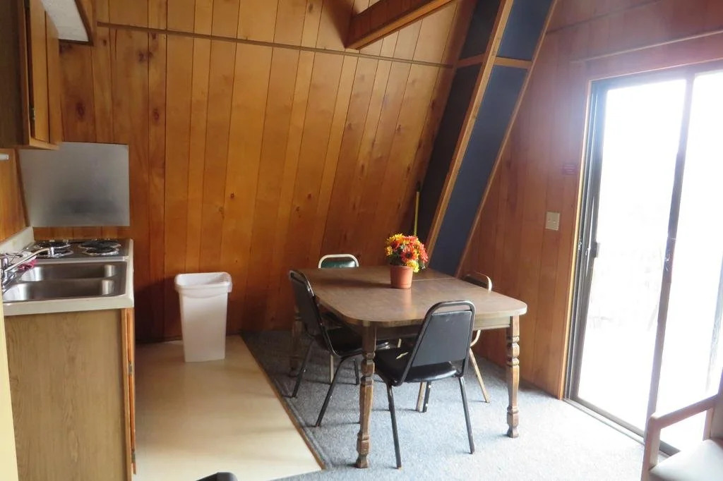 Happy Valley Lodge