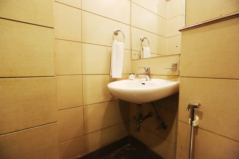 The Grand Hotel by OYO Rooms