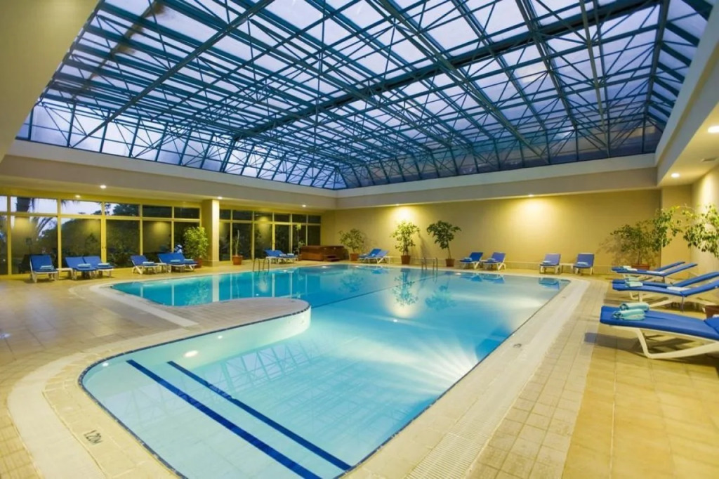 Fantasia Deluxe Hotel
