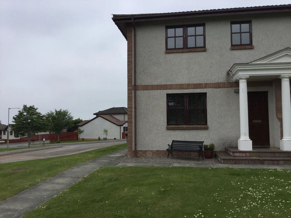 Inverness Apartments - Glen View