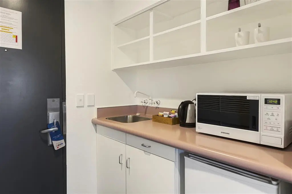 Quality Hotel Lincoln Green