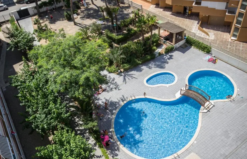 Little Hawaii Apartments