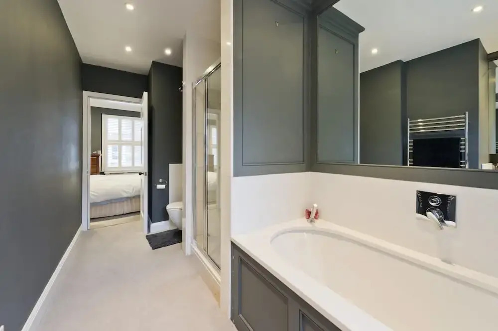 Fantastic 2bed Flat With Private Roof Terrace