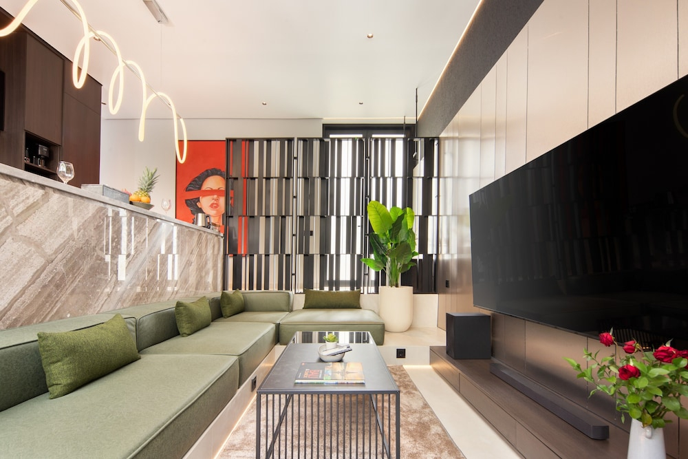 Echo Beach Villas 6