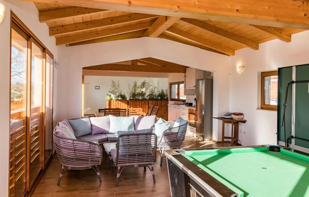 Nice Home in Marcana With Wifi and 4 Bedrooms