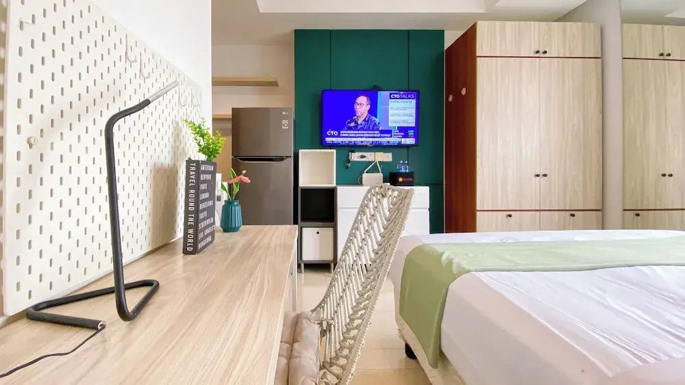 Enjoy Living Studio at West Vista Apartment