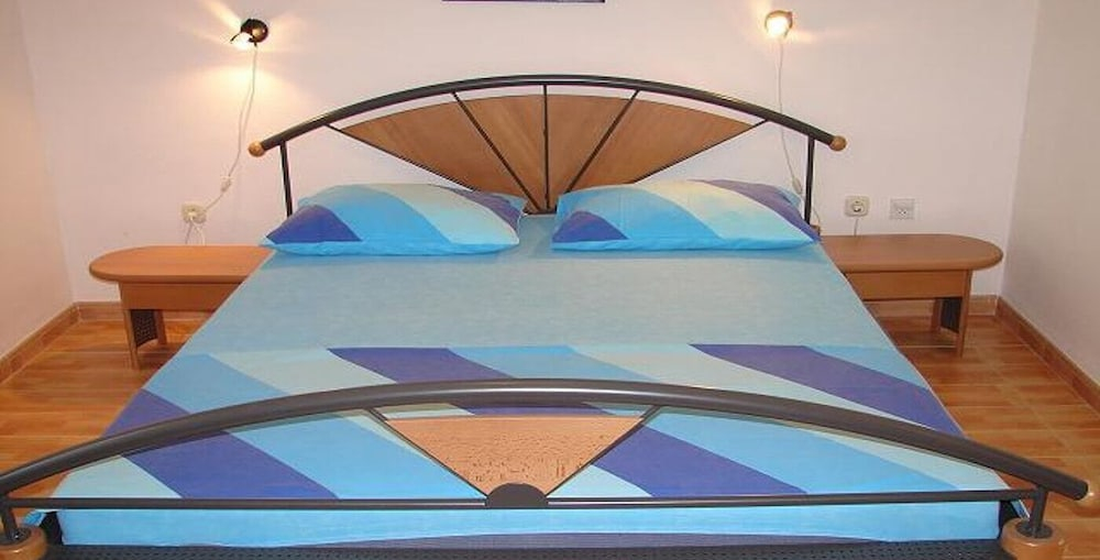 Apartments Dijana