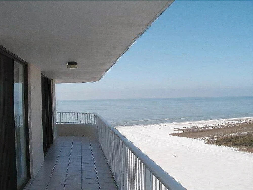 Southsea Tower Apartments, Marco Island