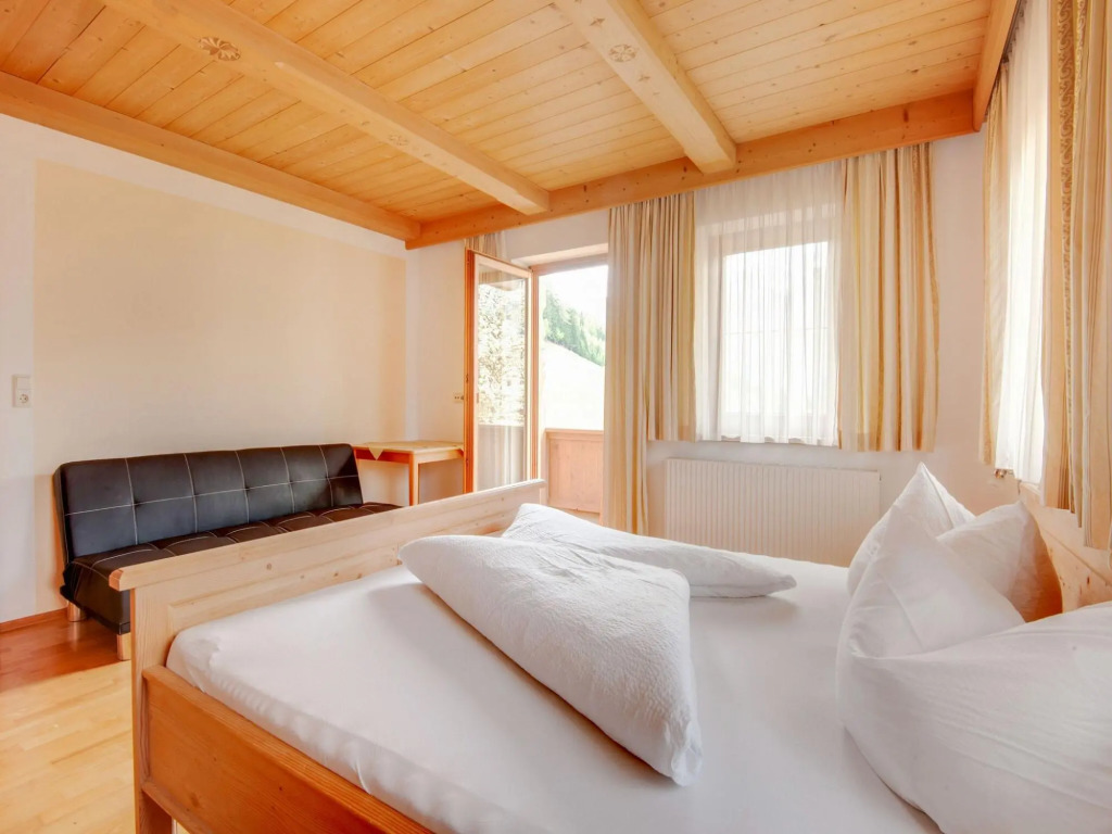 Apartment in Hainzenberg Near Ski Slopes
