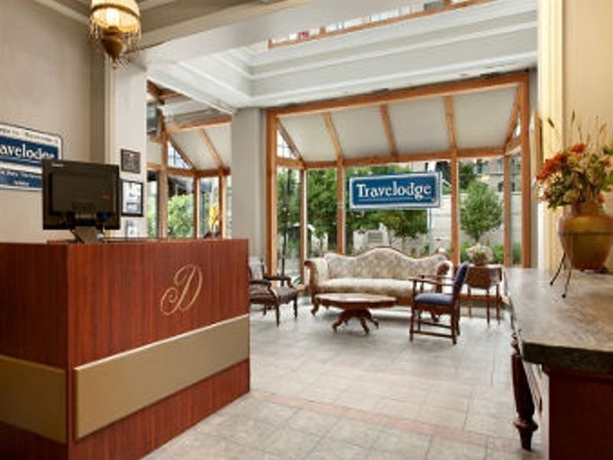 Travelodge Downtown Ottawa Doral Inn